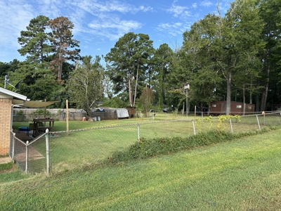 East Texas Home on Acreage For Sale - image 18