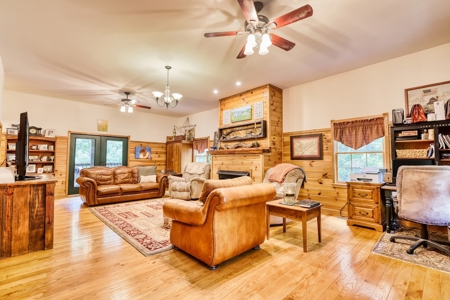 Country Home for Sale in Floyd VA - image 14