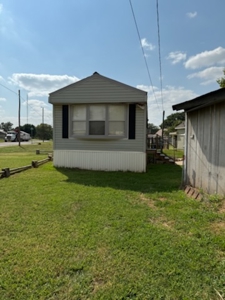 Investment Opportunity or Starter Home! - image 3