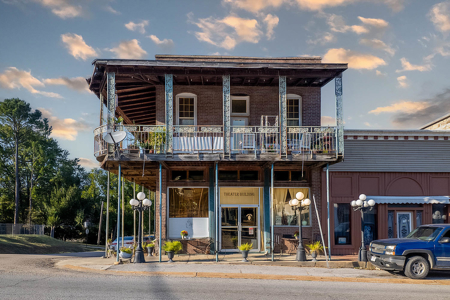 Commercial Property on Main Street in Mammoth Spring, Arkansas - image 3