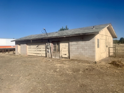 Commercial Property For Sale in Alturas, California - image 9