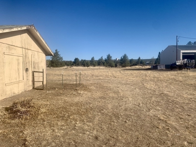 Commercial Property For Sale in Alturas, California - image 10
