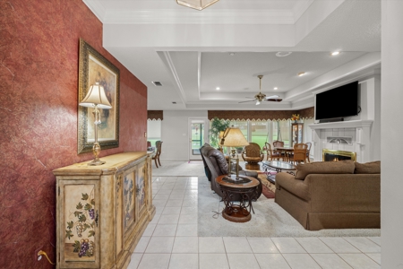 3BD-2.5BA Golf Course Home in Holly Lake Ranch in NE Texas - image 6