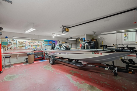 3BD-2.5BA Golf Course Home in Holly Lake Ranch in NE Texas - image 44