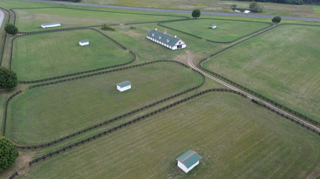 Premier equestrian estate for sale near Franklin Ky. - image 45