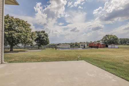 Premier equestrian estate for sale near Franklin Ky. - image 27