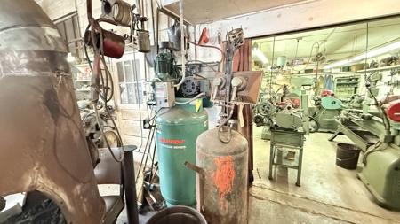 Complete Welding Shop in Bethany, MO - image 27
