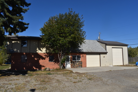 Conrad MT home for sale. Move in Ready, Large garage/shop, fenced - image 5