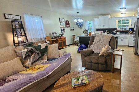 Private 22-Acre Retreat Near Eleven Point River for Hobby Farm - image 7