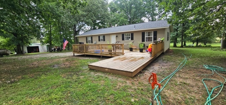 Private 22-Acre Retreat Near Eleven Point River for Hobby Farm - image 4