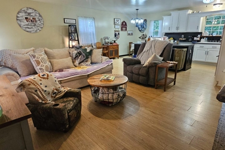 Private 22-Acre Retreat Near Eleven Point River for Hobby Farm - image 6