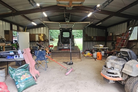 Private 22-Acre Retreat Near Eleven Point River for Hobby Farm - image 29