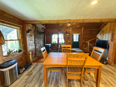 Off-Grid Log Home on 33.4 Acres - image 10