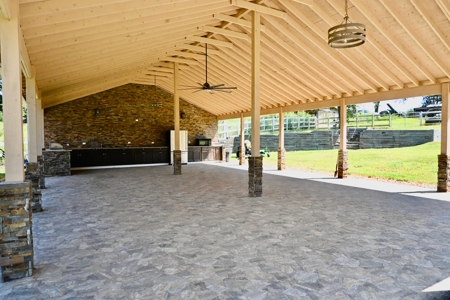 Farm-Style Dream Home on 14.42 acres in Gainesville. - image 15