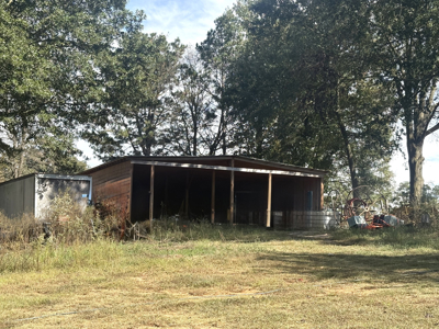 Farm-Style Dream Home on 14.42 acres in Gainesville. - image 20