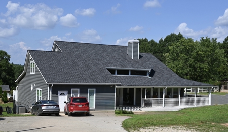 Farm-Style Dream Home on 14.42 acres in Gainesville. - image 3