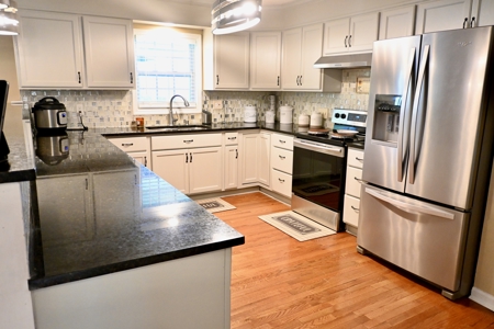 Farm-Style Dream Home on 14.42 acres in Gainesville. - image 23