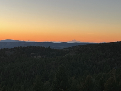 Central Oregon Coyote Butte Homestead - image 50