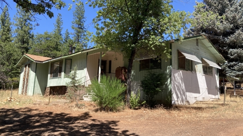 McArthur, California
