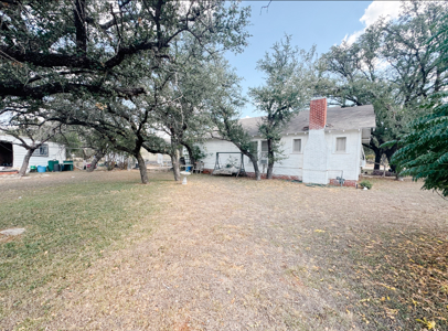 Investment Opportunity in Town - image 6