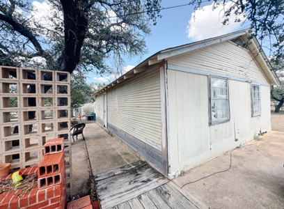 Investment Opportunity in Town - image 12