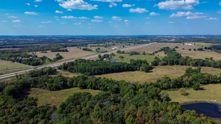 Missouri Country Home, Hobby Farm and Hunting Property For Sale - image 9