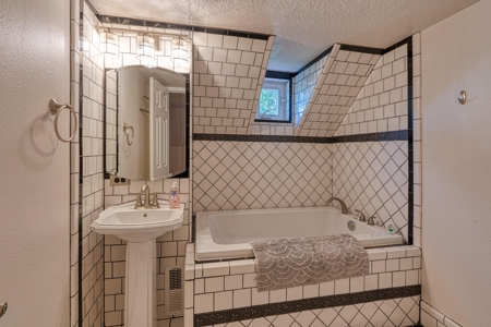 Estancia NM Ranch Home with Water Rights | 39 Acre Farm - image 16