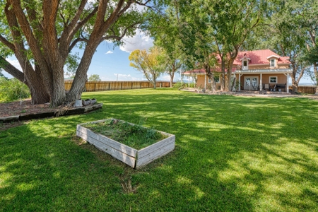 Estancia NM Ranch Home with Water Rights | 39 Acre Farm - image 29