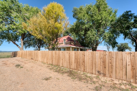 Estancia NM Ranch Home with Water Rights | 39 Acre Farm - image 45