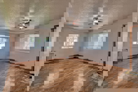 Estancia NM Ranch Home with Water Rights | 39 Acre Farm - image 5