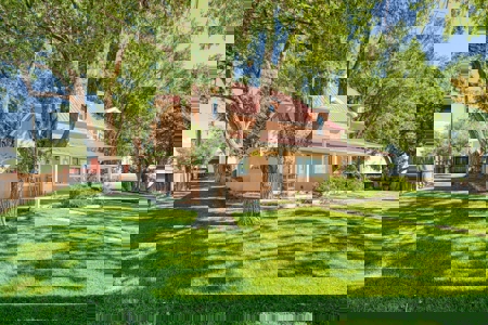 Estancia NM Ranch Home with Water Rights | 39 Acre Farm - image 1