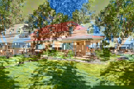 Estancia NM Ranch Home with Water Rights | 39 Acre Farm - image 2