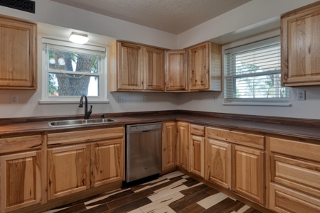 Estancia NM Ranch Home with Water Rights | 39 Acre Farm - image 9