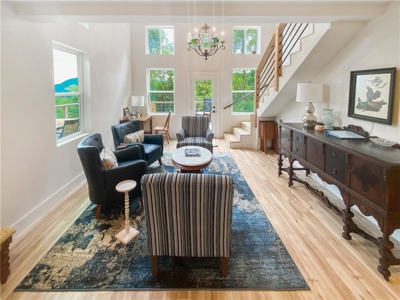 Private Home on 12.27 Acres in Parthenon, Newton County For Sale - image 4