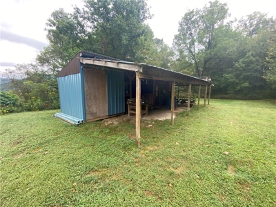 Private Home on 12.27 Acres in Parthenon, Newton County For Sale - image 40