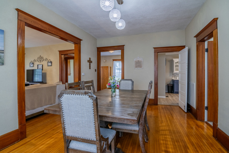 Historic Hamilton Mo Home For Sale - image 20