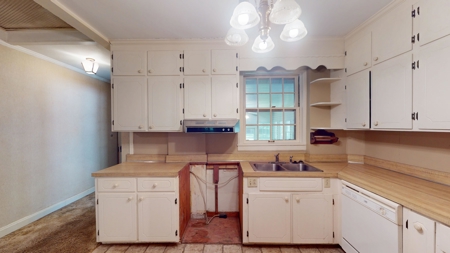 Historic Tudor Revival Home for Sale in Tennessee – Castle House - image 16