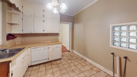 Historic Tudor Revival Home for Sale in Tennessee – Castle House - image 13