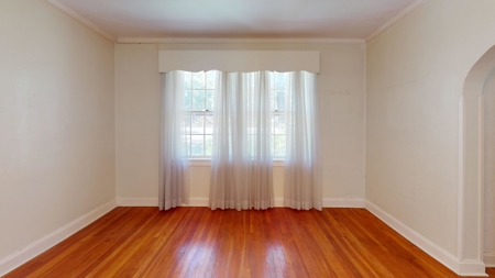 Historic Tudor Revival Home for Sale in Tennessee – Castle House - image 5