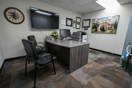 Commercial Building for sale Lebanon MO - image 7