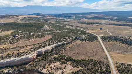 Experience the Best of Colorado Living on this Acreage Glade Park - image 4