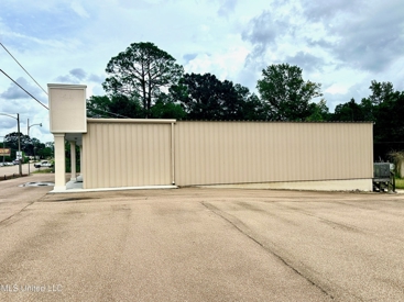 Listing 112