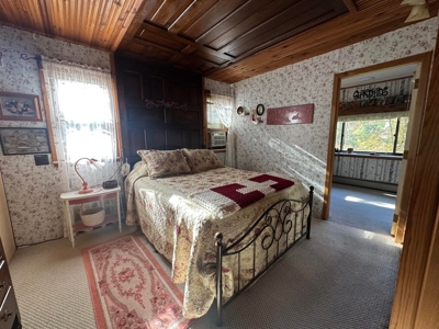 Peaceful Year-Round or Getaway Home on Miller Creek Hillman MI - image 20