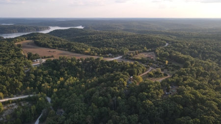 Land For Sale in Near Lake Of The Ozarks Missouri - image 28