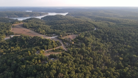 Land For Sale in Near Lake Of The Ozarks Missouri - image 29