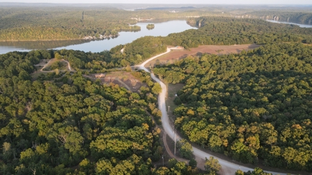 Land For Sale in Near Lake Of The Ozarks Missouri - image 33