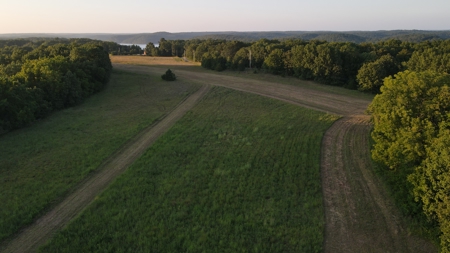 Land For Sale in Near Lake Of The Ozarks Missouri - image 12