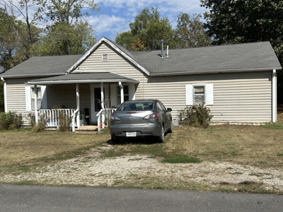 Home in town for Sale in Ava, MO - image 1