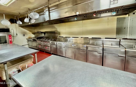MS Turnkey 6800 Sq Ft Seafood Restaurant - image 19