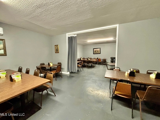 MS Turnkey 6800 Sq Ft Seafood Restaurant
